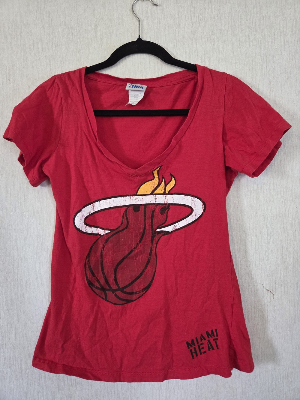 NBA Miami Heat Red Short Sleeve V-Neck Tee
